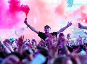 Travel disruption for Reading Festival and Windsor horseracing attendees this weekend