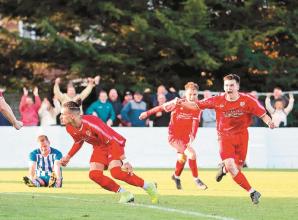 El Jalaoui sparks jubilant scenes as Flackwell Heath beat 10-man Burnham in injury-time